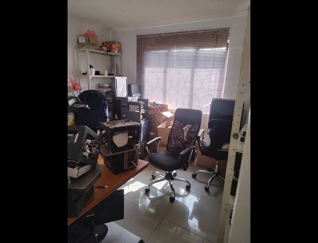 3 BEDROOM HOUSE FOR SALE IN SOUTHGATE
